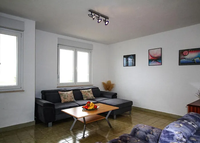 Vanessa Marusici (Split-Dalmatia)